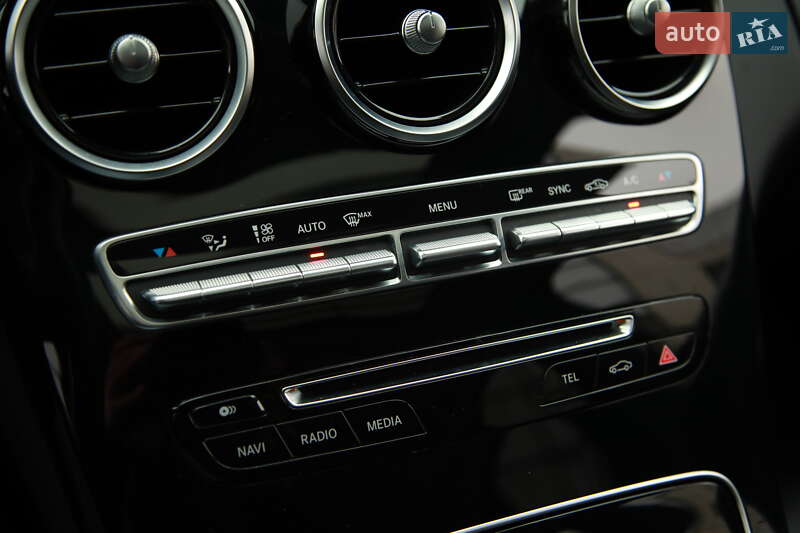 Седан Mercedes-Benz C-Class 2016 в Харкові