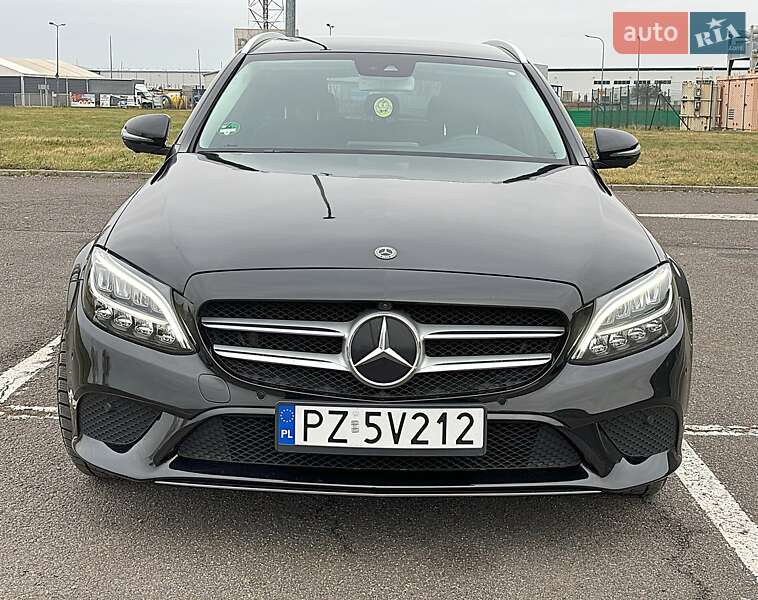 Универсал Mercedes-Benz C-Class 2019 в Киеве