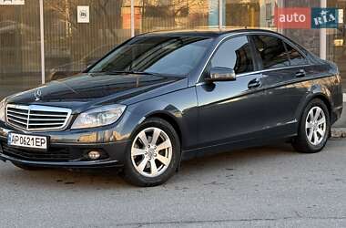 Седан Mercedes-Benz C-Class 2010 в Запоріжжі