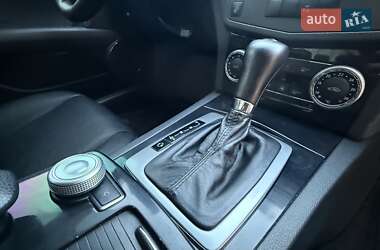 Седан Mercedes-Benz C-Class 2010 в Запоріжжі