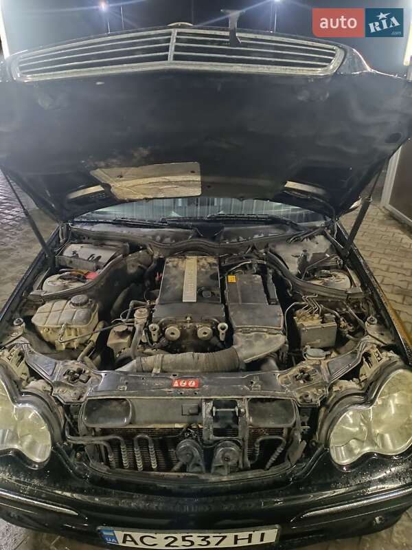 Универсал Mercedes-Benz C-Class 2005 в Луцке