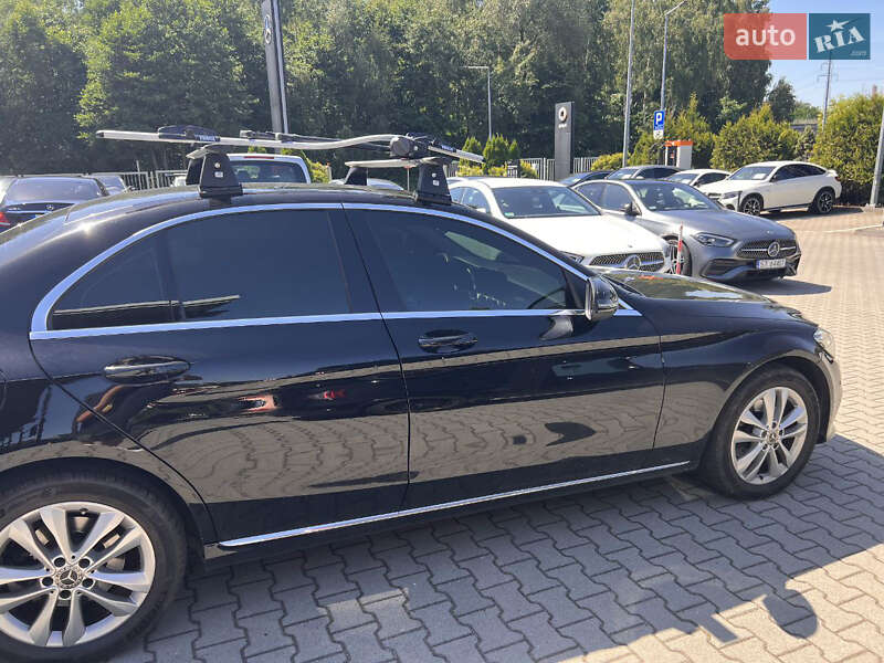 Седан Mercedes-Benz C-Class 2018 в Днепре