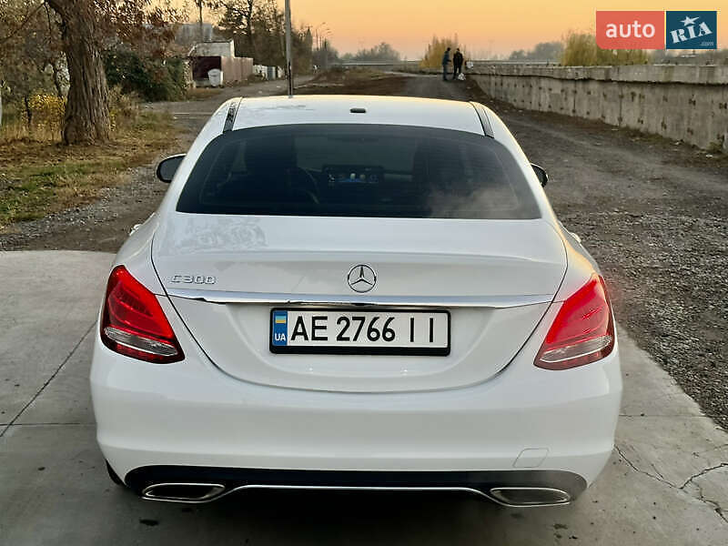 Седан Mercedes-Benz C-Class 2017 в Павлограде