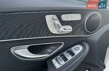 Седан Mercedes-Benz C-Class 2017 в 