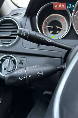 Седан Mercedes-Benz C-Class 2012 в 