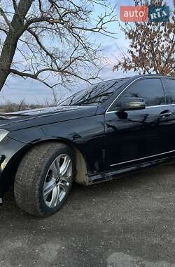 Седан Mercedes-Benz C-Class 2012 в Запоріжжі