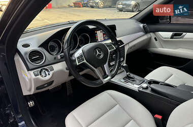 Седан Mercedes-Benz C-Class 2013 в Киеве