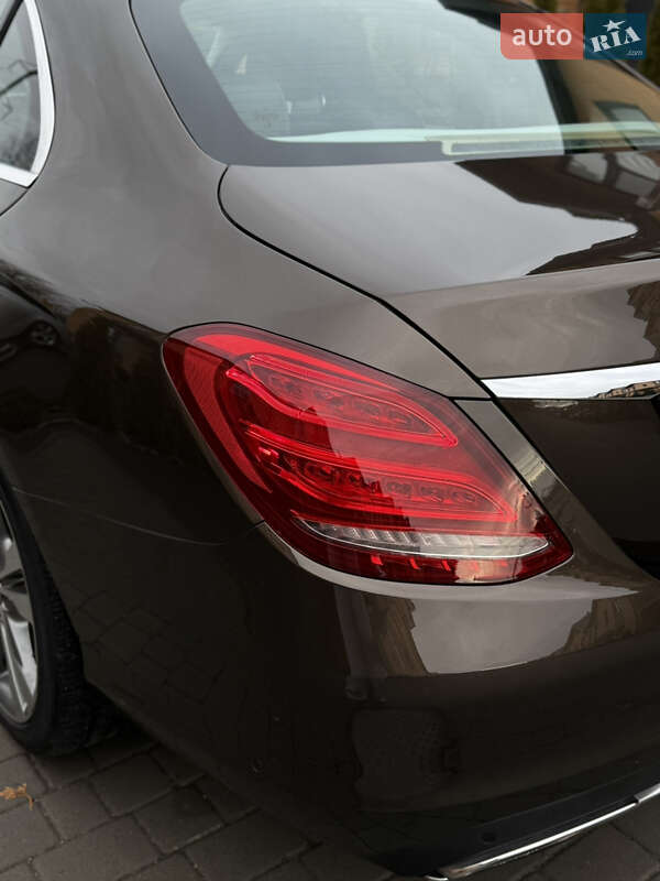 Седан Mercedes-Benz C-Class 2015 в Виннице