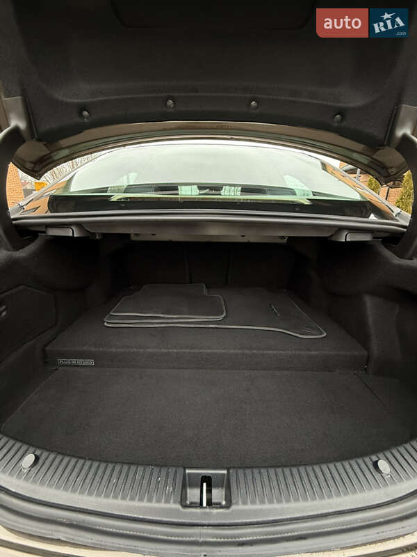 Седан Mercedes-Benz C-Class 2015 в Виннице