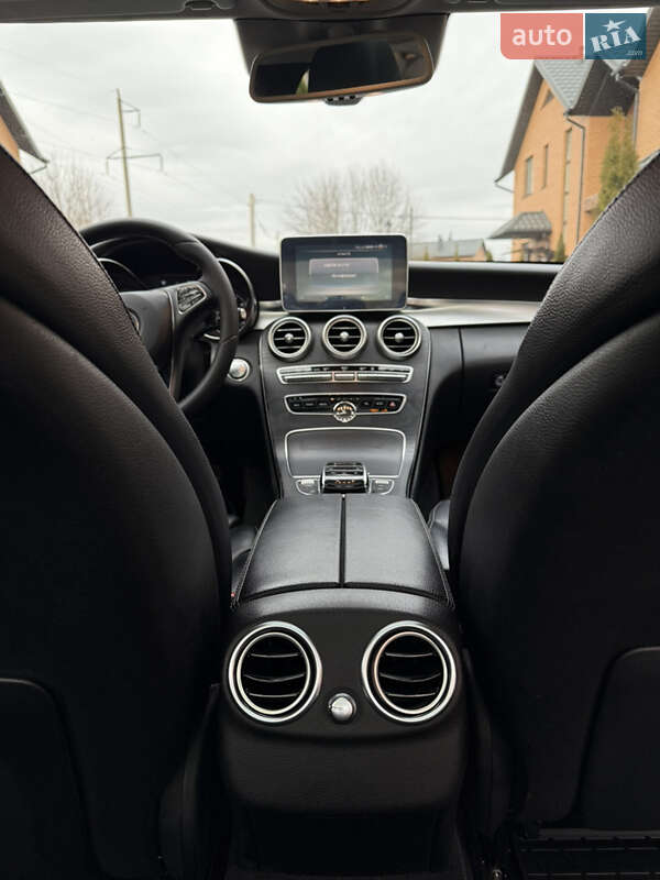 Седан Mercedes-Benz C-Class 2015 в Виннице