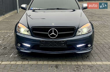 Mercedes-Benz C-Class 2009