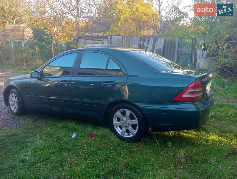 Седан Mercedes-Benz C-Class 2001 в Одессе