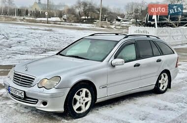 mercedes-benz c-class 2002 в Дунаївці від професійного продавця Влад