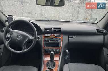Универсал Mercedes-Benz C-Class 2001 в 