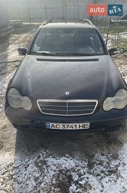 Универсал Mercedes-Benz C-Class 2001 в 