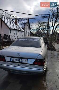 Седан Mercedes-Benz C-Class 1993 в 