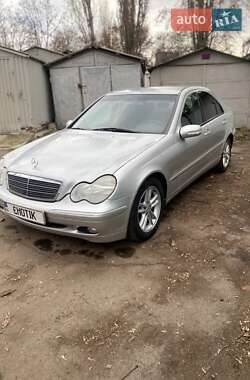 Седан Mercedes-Benz C-Class 2002 в Одесі