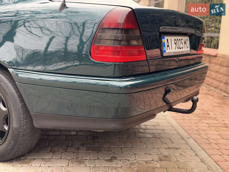 Седан Mercedes-Benz C-Class 1997 в Василькові