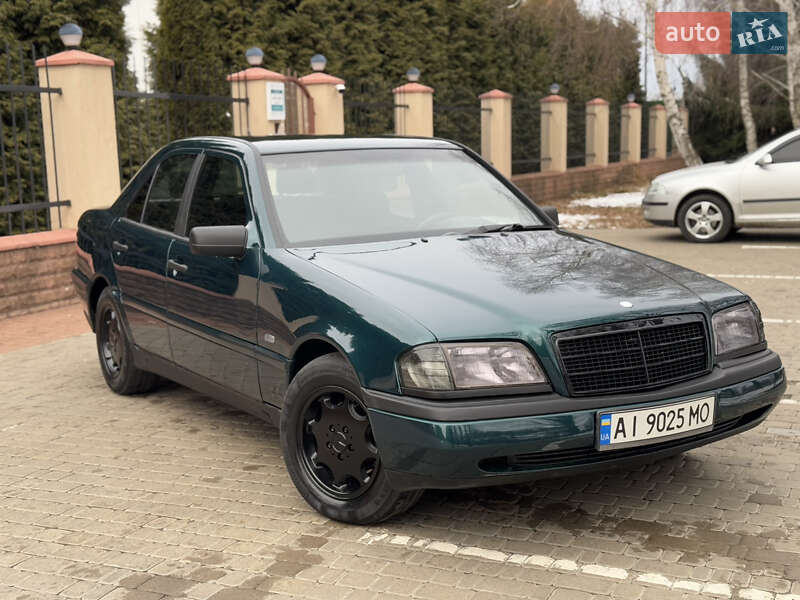 Седан Mercedes-Benz C-Class 1997 в Василькові