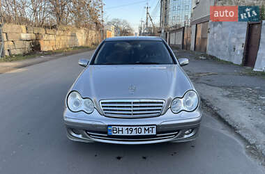 Mercedes-Benz C-Class 2007