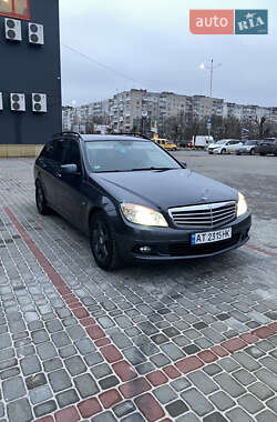 Mercedes-Benz C-Class 2010 Mercedes-Benz C-Class 2010