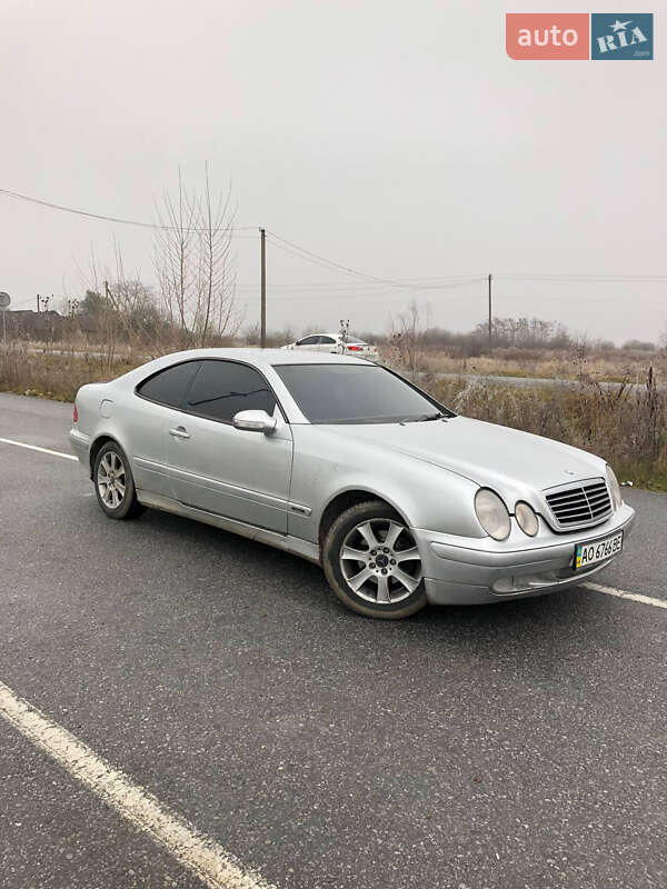 Купе Mercedes-Benz C-Class 1998 в Горонде