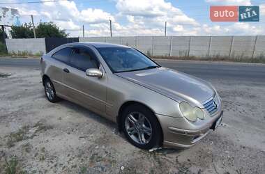 Купе Mercedes-Benz C-Class 2003 в Києві