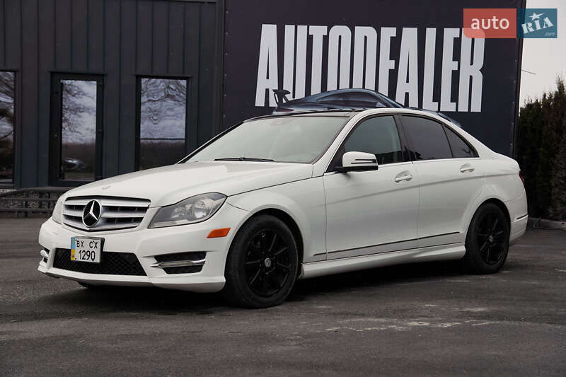 Mercedes-Benz C-Class 2012