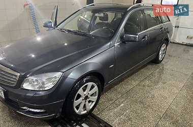 Универсал Mercedes-Benz C-Class 2010 в 