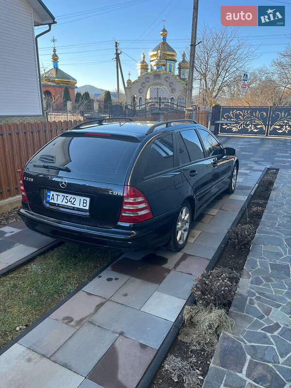 Универсал Mercedes-Benz C-Class 2005 в Ивано-Франковске фото 4 Универсал Mercedes-Benz C-Class 2005 в Ивано-Франковске
