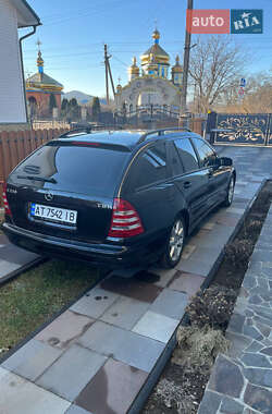 Универсал Mercedes-Benz C-Class 2005 в 