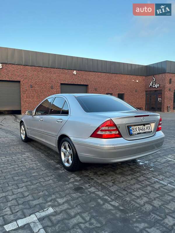 Седан Mercedes-Benz C-Class 2003 в Хмельницком