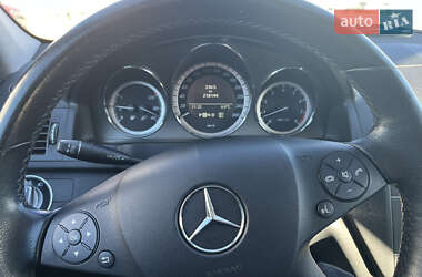 Универсал Mercedes-Benz C-Class 2010 в 