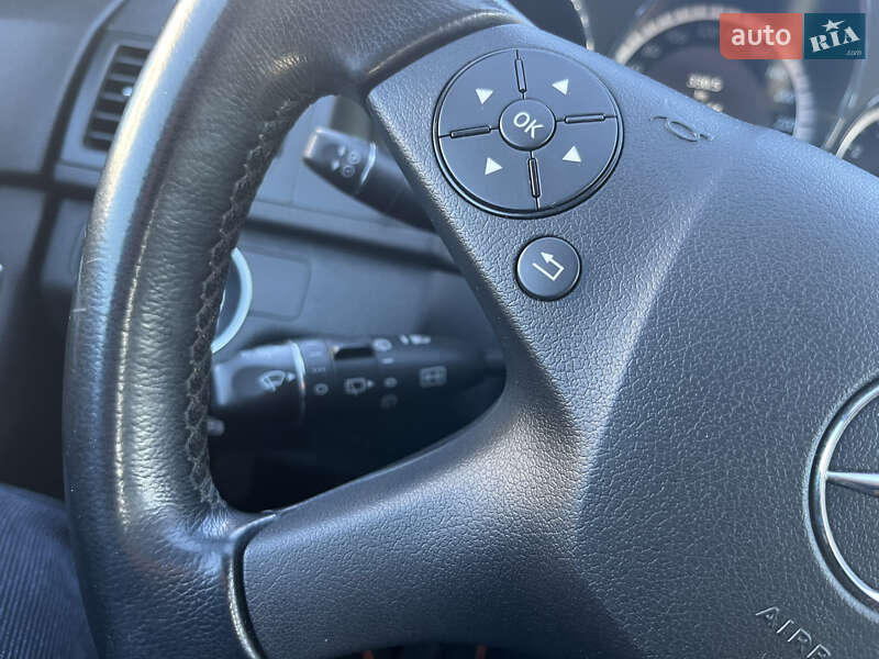 Универсал Mercedes-Benz C-Class 2010 в Гайвороне
