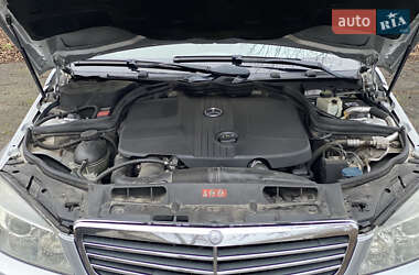 Седан Mercedes-Benz C-Class 2010 в 