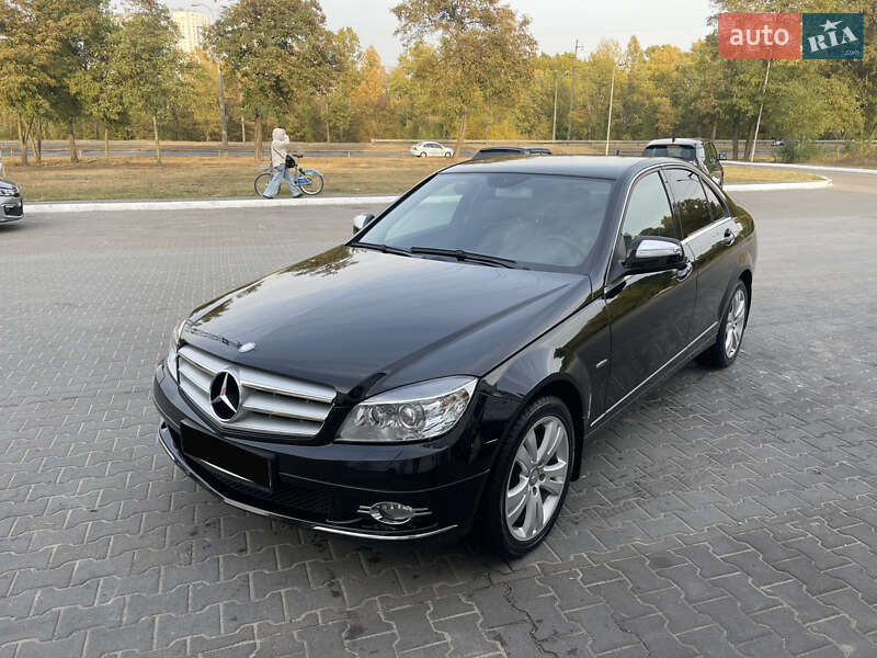 Седан Mercedes-Benz C-Class 2007 в Києві