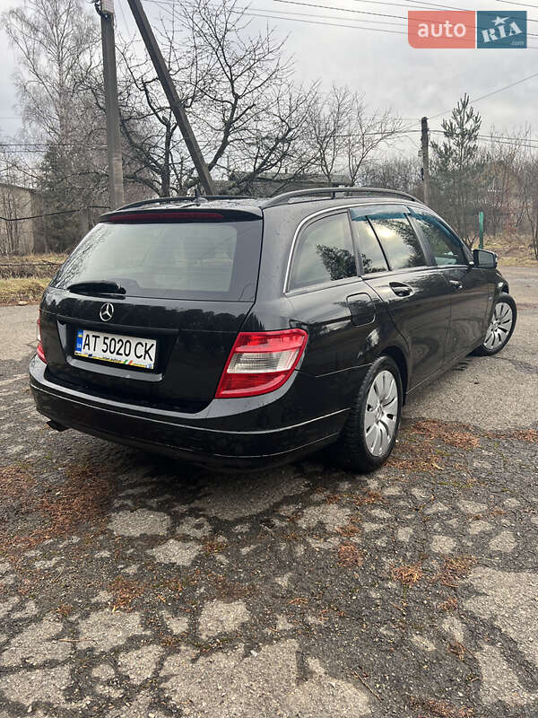 Универсал Mercedes-Benz C-Class 2010 в Рожнятове