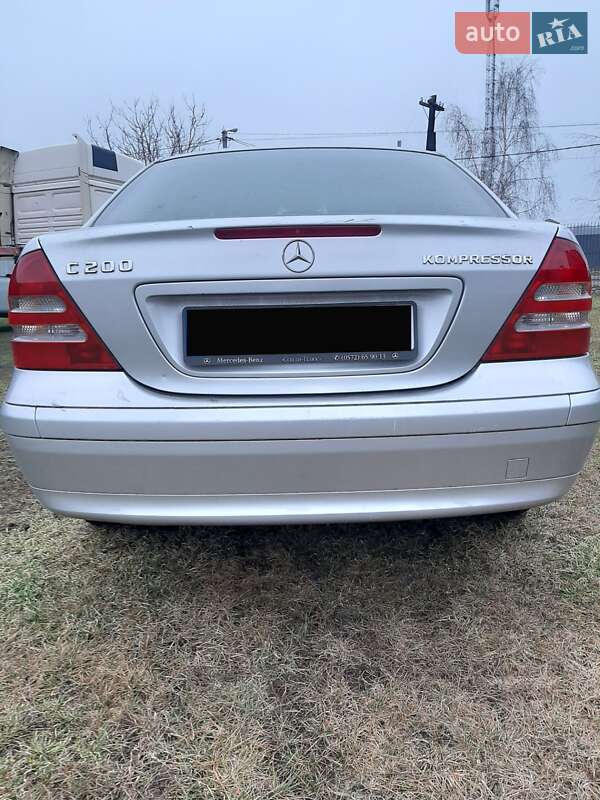 Седан Mercedes-Benz C-Class 2004 в Первомайську