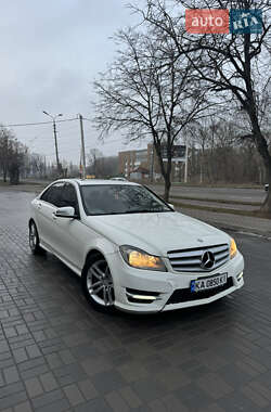 Mercedes-Benz C-Class 2012