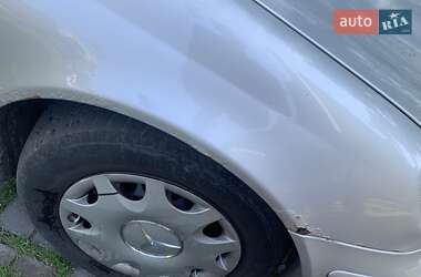 Седан Mercedes-Benz C-Class 2000 в 