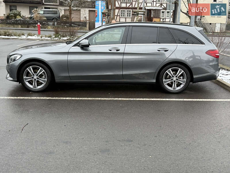 Універсал Mercedes-Benz C-Class 2016 в Тернополі