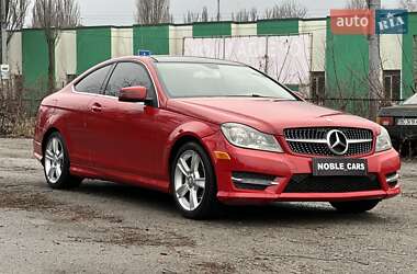 Купе Mercedes-Benz C-Class 2014 в Києві