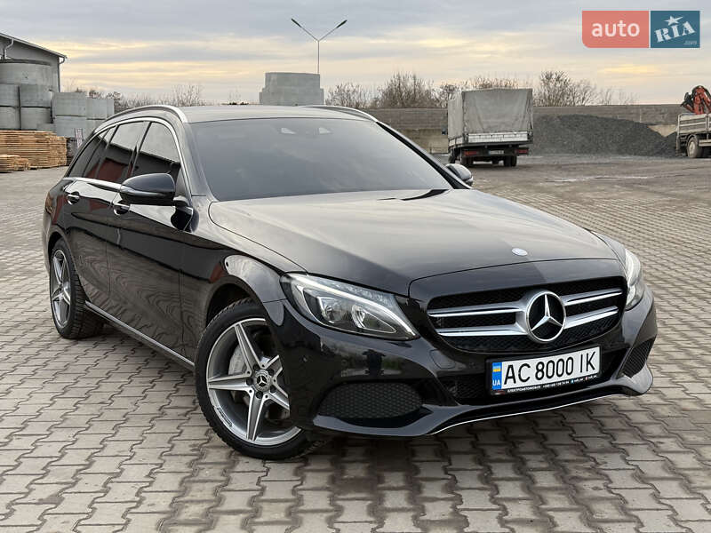 Универсал Mercedes-Benz C-Class 2016 в 