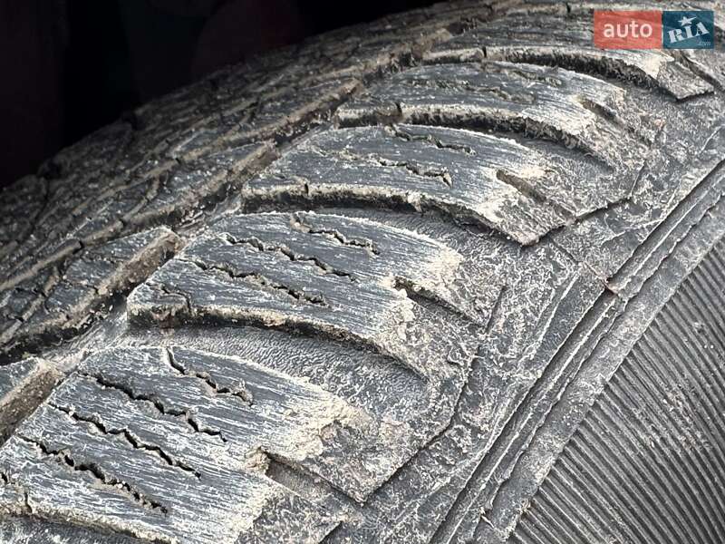Седан Mercedes-Benz C-Class 2000 в Ровно