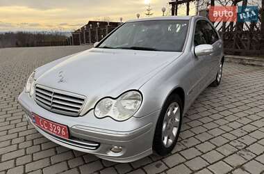 Седан Mercedes-Benz C-Class 2005 в Івано-Франківську