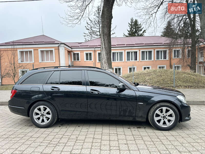 Универсал Mercedes-Benz C-Class 2011 в Городке