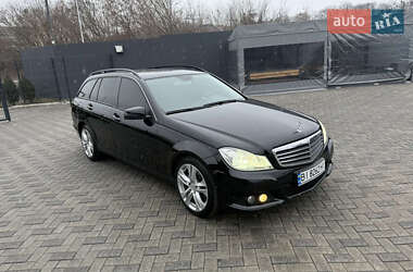 Універсал Mercedes-Benz C-Class 2012 в Полтаві