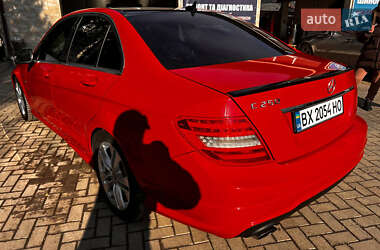 Седан Mercedes-Benz C-Class 2011 в 