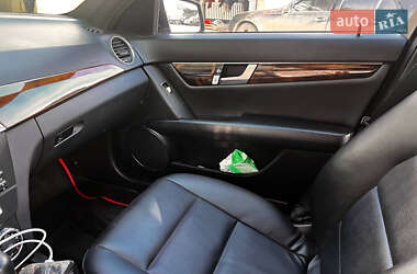 Седан Mercedes-Benz C-Class 2011 в 