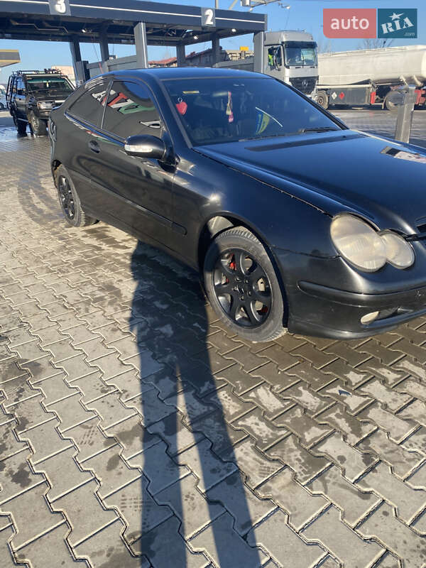 Купе Mercedes-Benz C-Class 2003 в Черновцах фото 9 Купе Mercedes-Benz C-Class 2003 в Черновцах